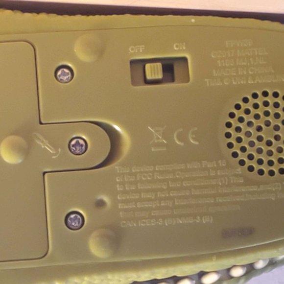 UNO Attack Jurassic World Dilophosaurus Card Launcher Dinosaur Head + 87 cards - Picture 8 of 8